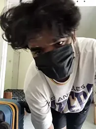 kriZ08 webcam model stream image