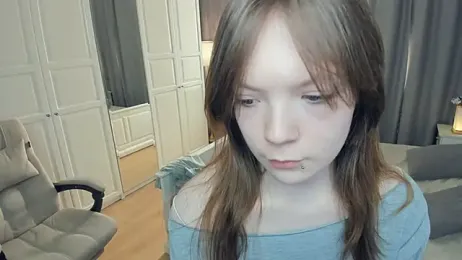 LavenderMitten webcam model stream image