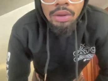 outofhisleague_ webcam model stream image