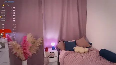 Alika_L_V webcam model stream image