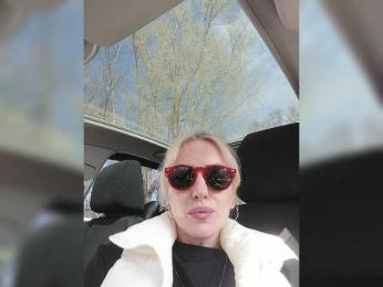 White00Pearl webcam bongacams model stream image