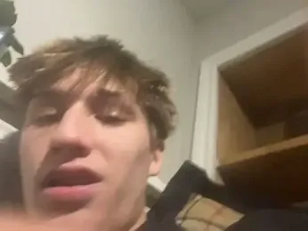 yourwhiteboy1 webcam model stream image