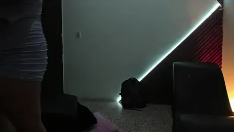 Fkn_dream18 webcam model stream image