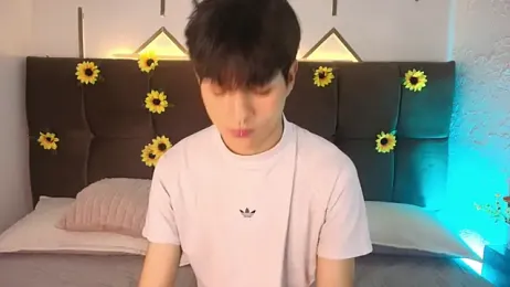 AleAurarashi webcam stripchat model stream image