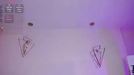 NiaHolland webcam model stream image