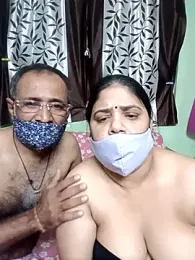 HoneyHush webcam model stream image