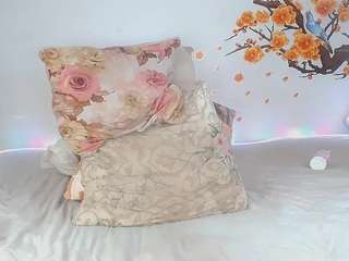 khelany webcam model stream image