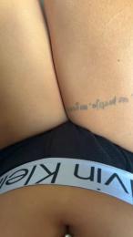 Loloveee webcam model stream image