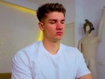 maxkaiden webcam model stream image