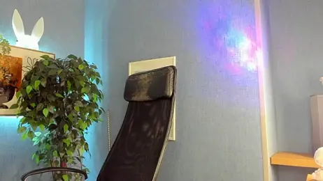 AlexxSweet webcam model stream image