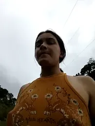 laura_arias018 webcam model stream image