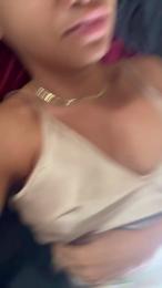 NuriaB webcam cam4 model stream image