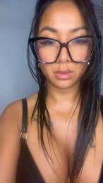 Asiianslut webcam model stream image