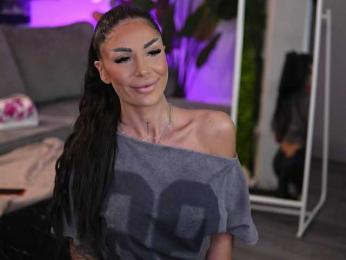 RaquelleVon webcam model stream image