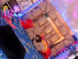 sofia-waltonx1 webcam camsoda model stream image