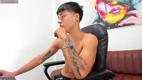 Thebestboyhot webcam stripchat model stream image