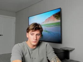 krishort webcam model stream image