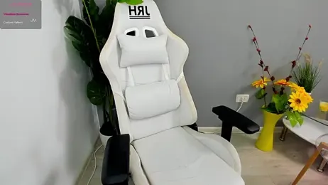 EveEvian webcam model stream image