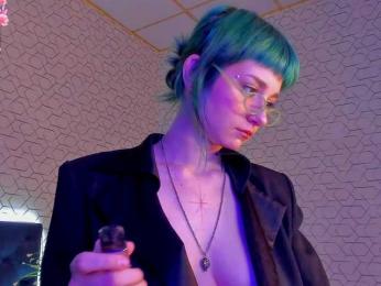 Scarle-Whisper webcam model stream image