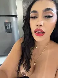 emma_andrew1 webcam stripchat model stream image