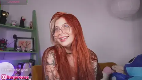 YunoRose_ webcam model stream image