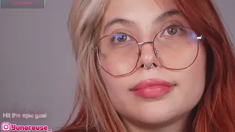 YunoRose_ webcam model stream image