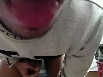 growing20yo webcam stripchat model stream image