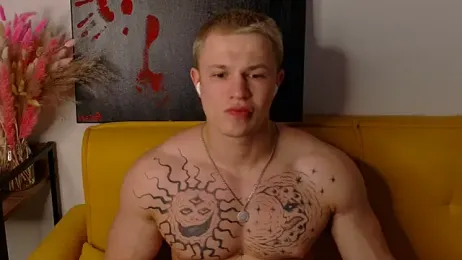 SterlingNoir webcam model stream image