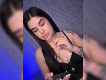 suchka-black- webcam bongacams model stream image