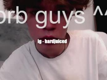 pawclaw webcam model stream image