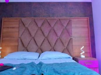 eimyandmaxi webcam chaturbate model stream image