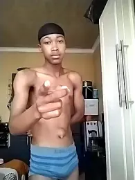 Theestallion222 webcam model stream image