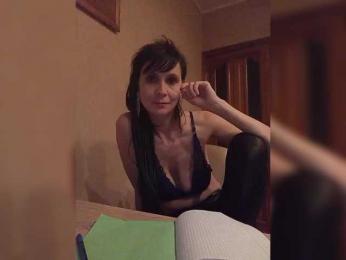 Hellenalonenochka webcam model stream image