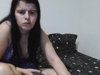 Alexa Carbon webcam model stream image