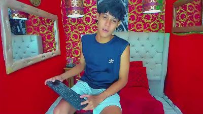 straightyoung webcam model stream image