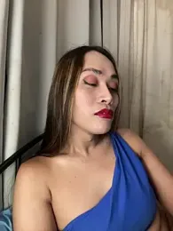 RomanticPearlTS webcam stripchat model stream image