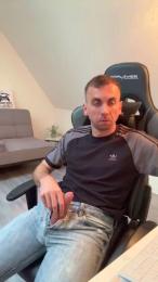 Runtasty96 webcam model stream image