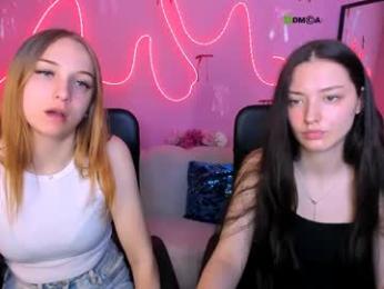 miki_nikki webcam chaturbate model stream image