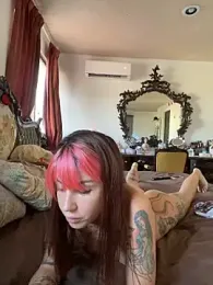 Izy_cute_ webcam stripchat model stream image