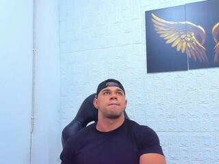 Aaron Velour webcam model stream image