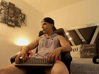 Teo Cooper webcam model stream image