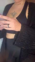 Violetta2022 webcam cam4 model stream image