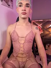 Cherry_zayden_ webcam model stream image