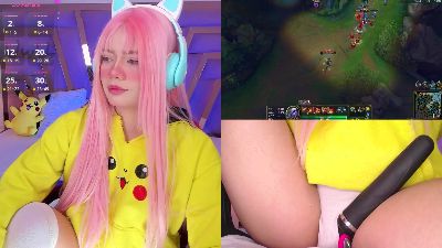 LilaPop_ webcam model stream image