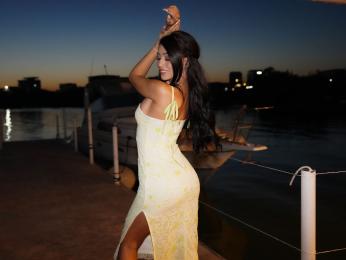 RaqueleGrace webcam model stream image