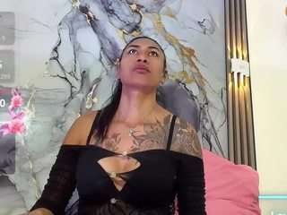 khiara-moretti webcam model stream image