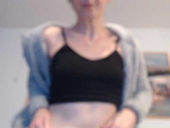 cleophee webcam model stream image