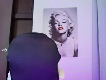 carolyne_sweet webcam chaturbate model stream image