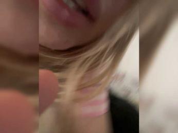 -ANN webcam bongacams model stream image