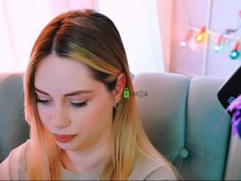 -ANN webcam bongacams model stream image